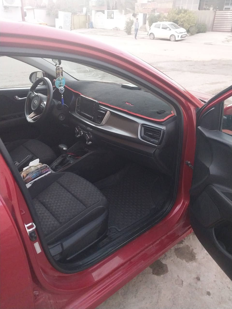 كيا ريو الشكل الجديد موديل ٢٠٢٠
وارد أمريكي 
رقم بغداد إنكليزي 
سنوية بأسمي
مكينة ١٦٠٠ دبل نوزل
كير محور من cvt إلى at المرغوب
ماشية ٤٢ ألف ميل
شاشة وكاميرا
فئة S 
نظام سبورت
تحكمات ستيرن
تحكم بالمري
مانع انزلاق
سويج ريمونت
السعر ١٢٠
صور الحادث والسونار مرفقة مع الصور 
*********** _ واتساب 
***********
العنوان/ حي أور _ قرب جامع الفردوس
