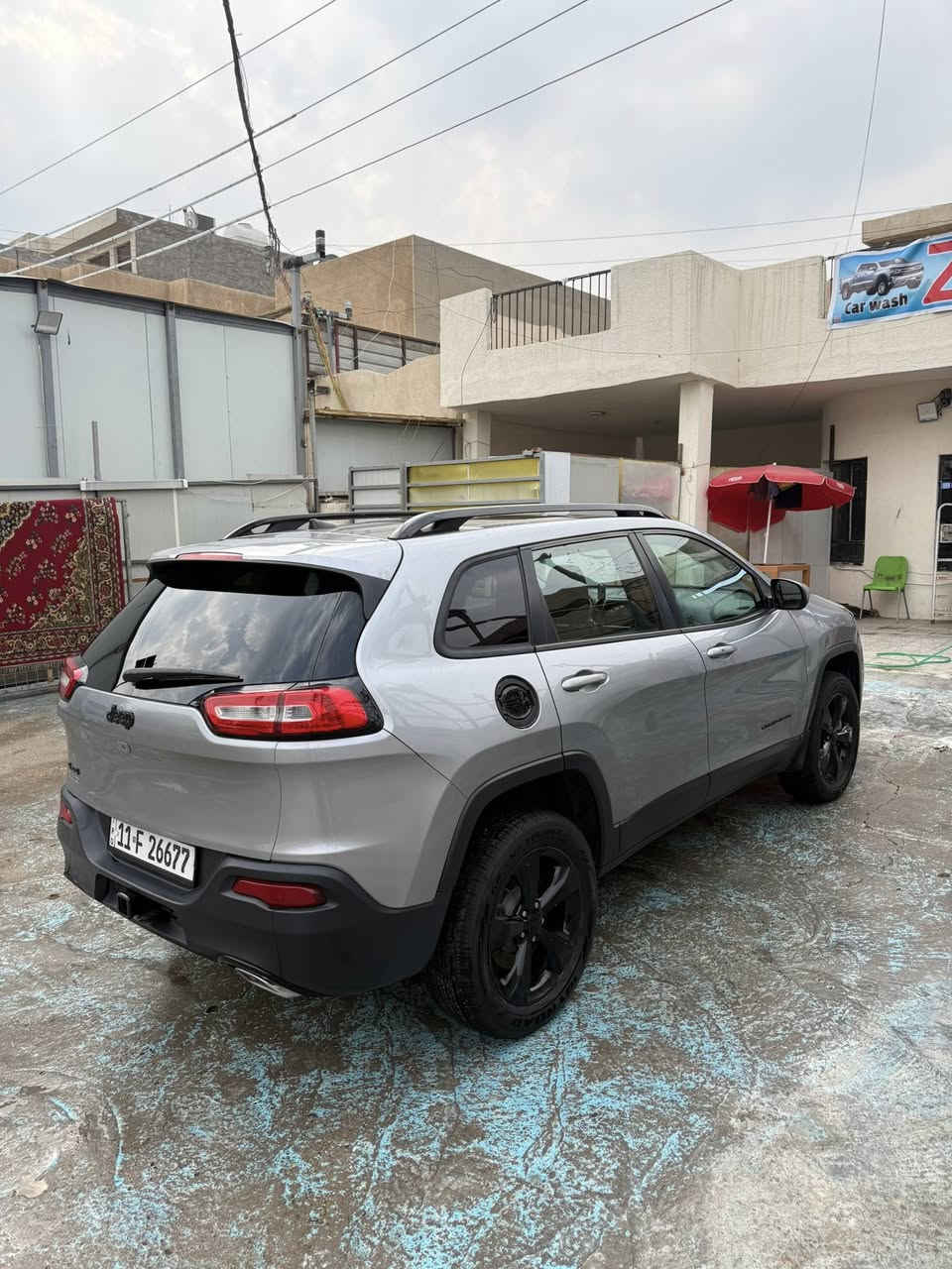 السلام عليكم
جيب بزون ٢٠١٦ ماشية ١٠٠ الف 
كلين بدون قطرة صبغ فقط بارد بالجاملغ الأيمن وصور الحادث موجودة بدون ايرباك . فول ١/ ١
٦ سلندر ٣٢٠٠ المرغوب مامفتوح بيهه برغي ( نقص صدر فقط ) لعدم التفرغ 
مواصفات السياره 
بلاك اديشن
تحكم ستيرن 
بانوراما 
بصمه تشغيل 
دخول ذكي 
تشغيل عن بعد 
جنطه كهرباء 
كرسي سائق كهرباء
تدفئه كشنات وستيرن 
شاشه حجم كبير 
كامره 
دفع رباعي 
انضمه قيادة متعدده 
تدفئه مري 
هوك خلفي
سماعات عدد ٩ 
. سياره حادثها جداً بسيط وجديده ممشاها فقط ١٠٠الف كيلو حقيقي السعر ١٥٠ $ او مراوس . العنوان بغداد/ الغزالية ***********
