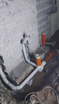 يوجد كادر ترميم وصيانة البيوت تفليش تاسيس ماء ومجاري فتح المجاري تحويل...