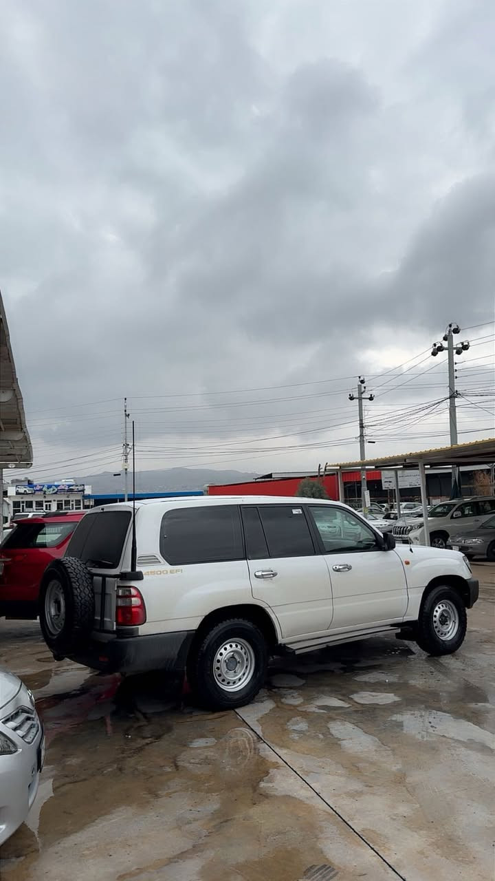 سەرەتا بەناوی خوای گەورەوو میهرەبان 🖤✨
مۆنیکا 2001 فوول عادی سپێر لەکۆڵ ✅ دەبڵ فڵچە گێڕو مەکینەو ئەکسل و دەبڵ ئەکسل بەشەرت سوکانی کراوە بە 2007 تاقم لايتي لۆکی لەسەرە تاقمێک لیدی زینۆنم بۆ بەستوە بەرزو نزمشتی دەرەجە یەک تەبرید سەلاجەیە شاشە ئایپات کامێرا کامل جوانکاری بۆ کراوە  تەقەو ڕەقەی نیە یەك پارچەو ٢ پەڵەی بۆیاخە نمونەیە لەجوانی ڕەقەم هەولێرە بە ناوی خۆمەوەیە هەموو شتێکی تازەیە تا ٢٠٣١ هەزە و بەڕادیشی تازەیە بە شەرتی حاسیبە  یەك دينار مەسرەفی تیا نیە
 سيعري (١٣٥) گەلا و معامەلە
شوین :سلێمانی (***********) ☎️
