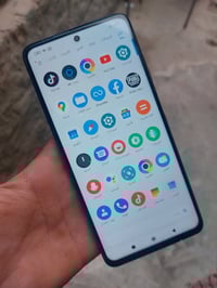 بوكه اكس بروه • ١٢٨ • شاشة ١٢٠هرتز