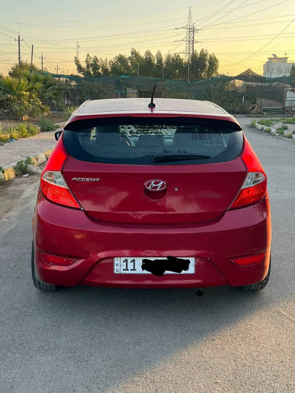 سلام عليكم
اكسنت هاج باك موديل 2012
تحكم ستيرن 
شاشه
نضام ايكو
مكينه 1600 gdi
رقم وهزه جديد ب اسمي
هاذا السونار موضح حالة السيارة
سعر 70 $ 
وبيها مجال بسيط حك الجيه
***********
