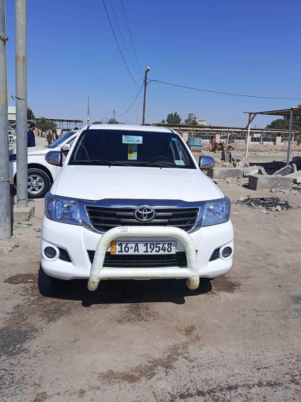 سلام عليكم رقم قادسيه بئسامينه 
تيوتا 14 عماني شاصي 12 
لسياره جاهزة تخم تاير وحداديه مكينه وكير 
ماشيه 255 لف لسياره مكفولة فتح وتبديل فقط رش ب لهلال جاملغ خلفي سعر 175 وبيهه مجال 
مكان لسيارة لسماوة مركز 
***********
