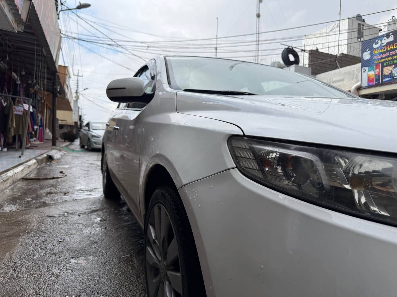 کیا سیاراتۆ ٢٠١٢ 
تەنیا سندوق و چەمەلقێکی دوای بۆیاخە 
سەنووی بەسەرنەچووە 
فوولە تەنیا بەسمە و سلاید نیە
سوکان ڤۆلیۆمە 
بەشەرتی گێڕ و مەکینە 
تەحولیل و غرامە بەشەرت
شوێن بازیان
ژمارەی خاوەن سەیارە : *********** السليمانية, العراق
