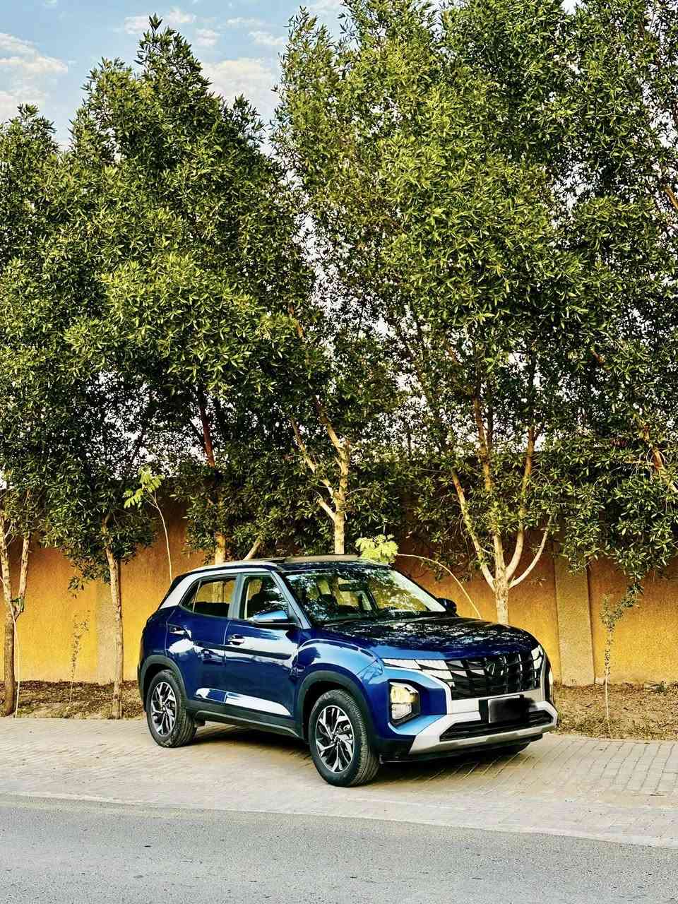 هونداي كريتا موديل 2023 مرقم بغداد ضمان شركه هونداي
خليجي مكفولة ماشيه 22الف جدا نظيفة 

فول مواصفات 

فتحة سقف ( بانورما )

بصمة تشغيل وتشغيل عن بعد 

مري جانبية شفط كهربائي

عدادات ديجيتال

شاشة كبيره

كاميرا خلفية 

بلوتوث

حساسات اماميه

حساسات خلفية 

اضواء led 

اوتو هولد 

هاندبريك كهربائي

كير ٨ نمر

4 وضعيات قياده سبورت ونورمل وايكو 

تحكمات ستيرن جهتين

شفتات ستيرن 

شاحن لاسلكي

منافذ USB 

تبريد قطعتين

اشاير بالمري الجانبية 

مكانها بغداد

للتواصل ***********

سعرها 150 وبيها مجال
