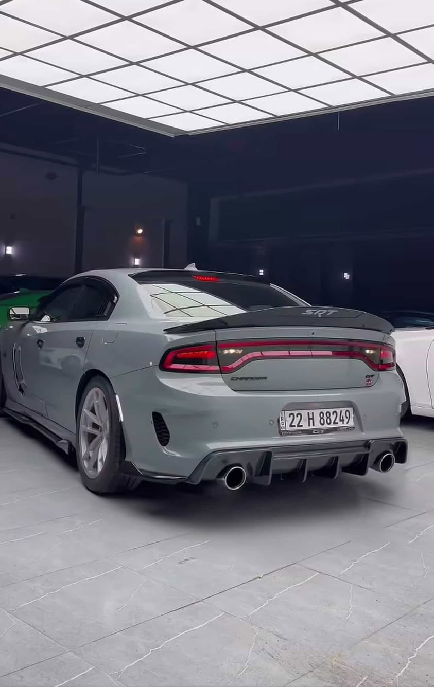 دودج جارجر GT 2022
سوبر تراك باك 
اللون: سموك 
ماشية: 36 الف كيلو 
مزودة شوته وبرمجة 
سيارة ما تحتاج مصرف دينار واحد
بيها قطعتين صبغ وصبغ حافة البوند كلش بسيطة 
للاستفسار *********** 
عنوان الموصل
