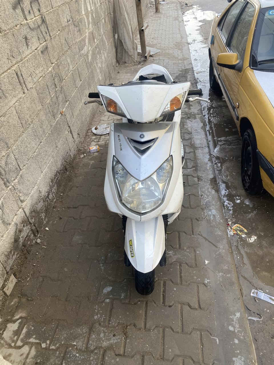 دراجة سكنس فحل للبيع او إمراوس حسب القناعه نوزل نضيفة بلاديه  شلعه معدل مكينه ناعمة بيهة صالنصة رياضي الدارجة جاهزه من كل النوحي السعر850 وبيه مجال العنوان بغداد حي أور الستفسار رقم ***********
