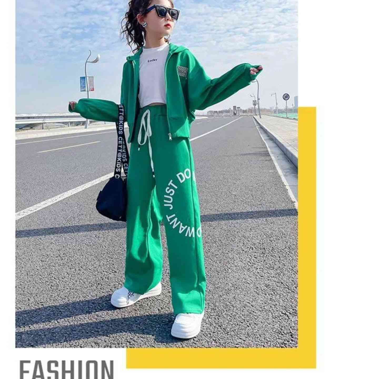 تخفيضات تخفيضات نهاية الأسبوع اسوي عروض يوم الجمعة على القطع اي قطعه داخل المنشور على ٧ الاف كل قطعتين ب١٥ الف تراك ولادي وبناتي موديلات تجنن يلبس من عمر سنه ٤ الى ١٠.سنه تراك بهاري المنشى كوري يوجد لدينا توصيل لجميع محافظات العراق 5 الاف


**إذا كنت صاحب هذا الإعلان وتريد حذفه لأي سبب، رجاءا أرسل رسالة إلى الدعم الفني**