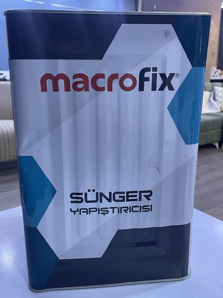 سكوتين تركي من ماركة مافيرا لاسفنج اثاث تركيه متوفر جمله و مفرد الان 
***********
