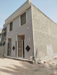 كربلاء المقدسه • بيوت للبيع • ٥٠م طابق ونص