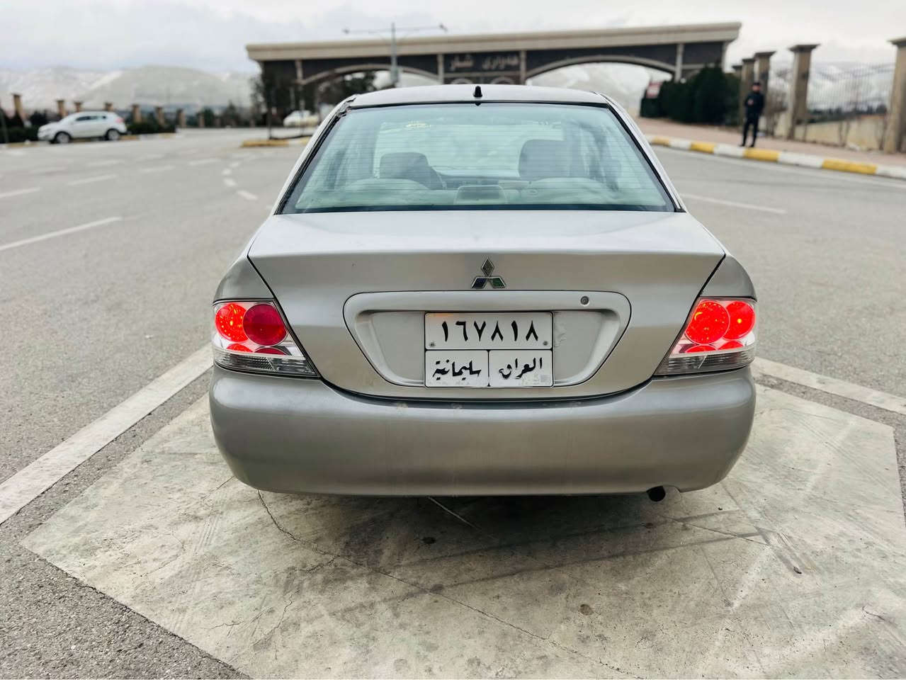 سعري  66$مه عامه له ***********
لانسر اوتوماتيك مه كينه گه وره موديل 2007 نوقساني هيچ نيه هه موو گياني به شرت بيشو پشتي كه پسه شانو سه قفي بوياخي نيه من به كامل اي فروشم ده رگاي سايه ك كه ميك ده عمه هيچي تر نا سه نه وي ساليكه به سه رچوه به شه رتي ته حويللو غرامه پيشو دواي داگيراوه بئ ته قه و ره قه يه له سليمانيم سعري  66$ مه عامه له *********** السليمانية, العراق
