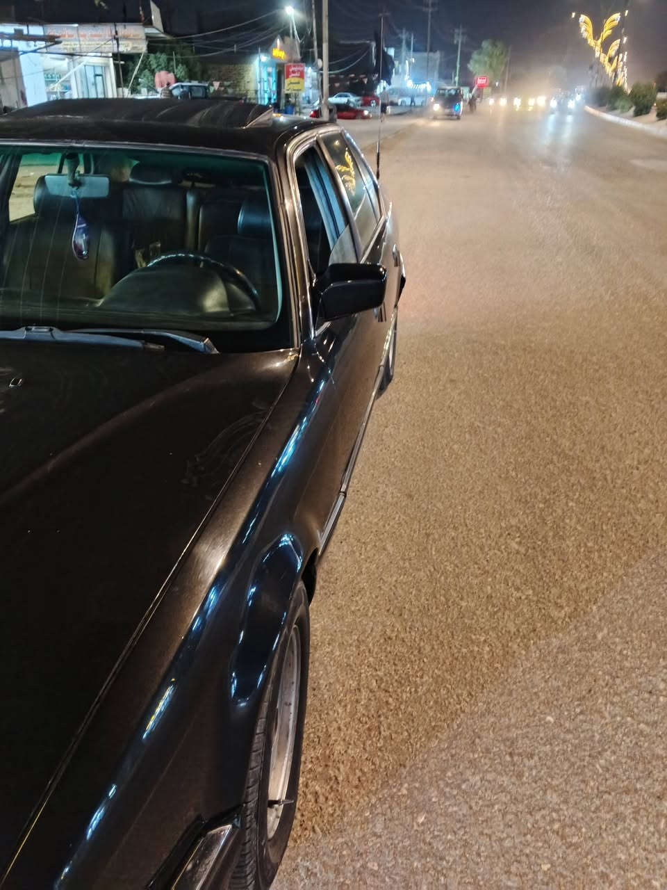 السلام عليكم BMWحجم 735سيارة رقم جديد نكليزي بغداد سنوية ل29 سلايت شغال كلشي شغال  عده تبريد 
السعر 50بيها مجال قليل مكاني بابل الحلة ***********
