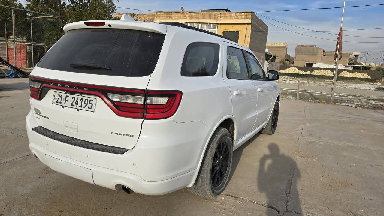 السلام عليكم
للبيع 💯
دورنكو٢٠١٦ 
مواصفات لمتد ..
 بدون فتحه 
٦ سلندر
تحكم كامل
كشنات جلد 
تدفئه كشنات وستيرن
فور ويل AWD 
وضعيات كشن ميموري
كاميرا دوارة
السنوية لحد ٢٠٢٨ 
باسمنا وتحويل مباشر
تبريد ٣ قطع 
الجاملغ الايسر تبدل اصلي وكاله نفس اللون اثر طخه بسيطه
باقي المواصفات معروفه 
صورة الحادث مرفقه 
السعر ٢٢٥ وبي مجال بسيط حك الجيه 
الي ما يعجبه السعر يدعيلنا بالموفقيه ومشكورين 
مكان السياره بابل 
***********
