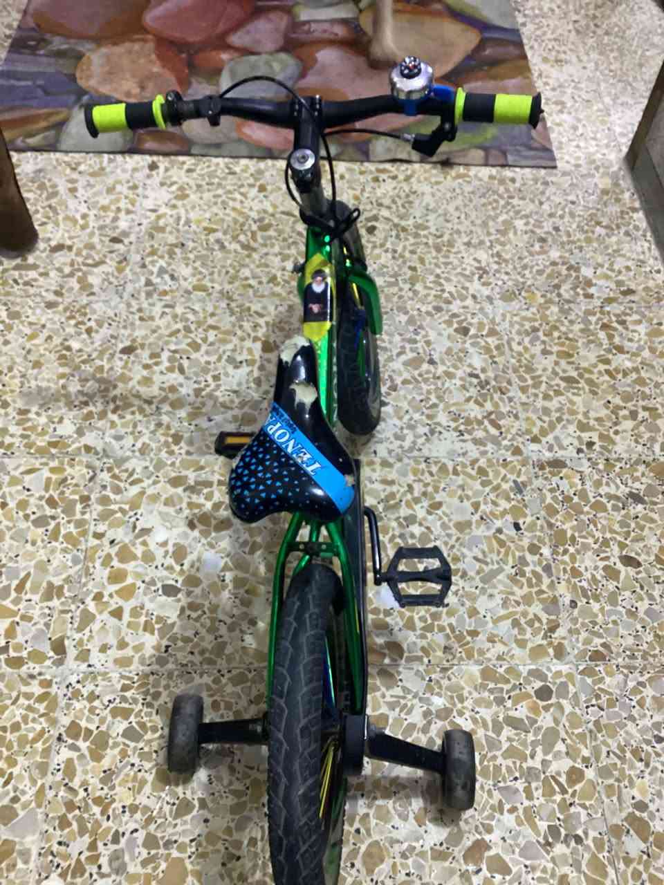 غراض للبيع كلمن وسعره مكاني بغداد الشعلة شارع ستين الرقم الهاتف ***********
