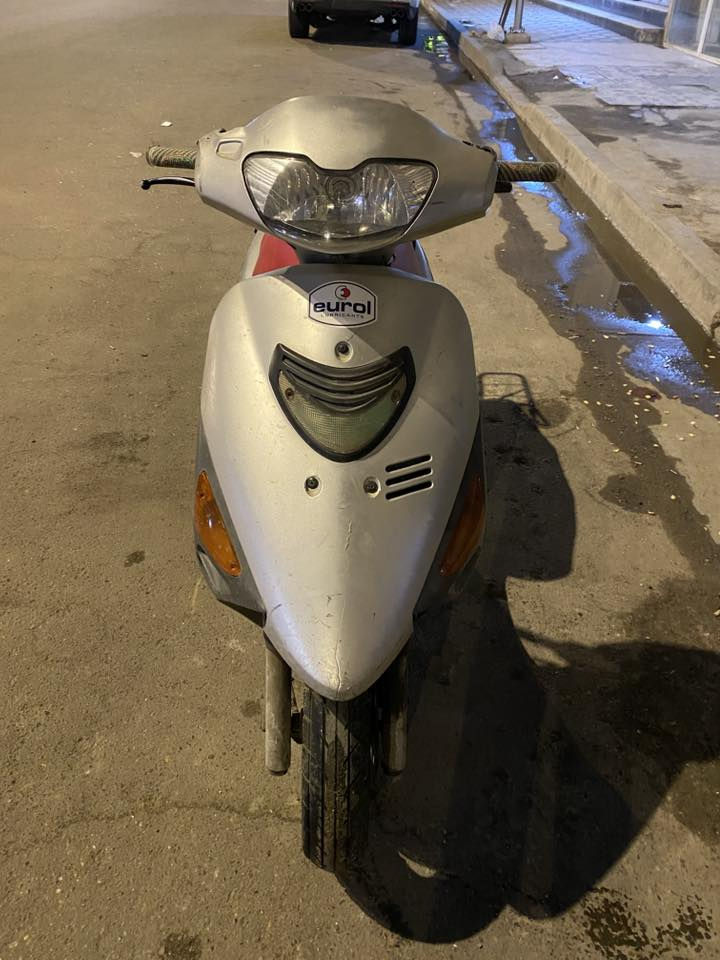 سلام عليكم
دراجه فكستار سازوكي للبيع 
دراجه كامله مكمله من النقص فقط صفحه من الكفرات الجانبيه من صفحه الصالنصه مثل ما موضحه بل صوره ويده البريك الخلفي وأكفلك المحرك الدراجه خير من الله نكره سلف شغل واطلع السعر 350,000 وبيها مجال قليل حك الجيه مكاني بغداد الاعضميه . هـ ***********
