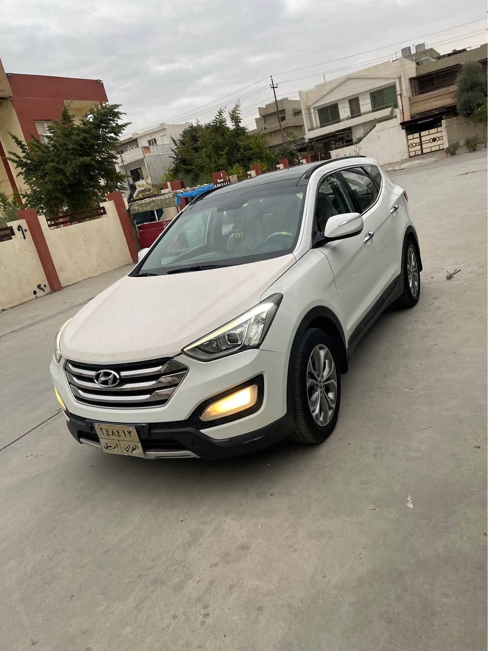 سنتافي شكل جديد 
2013 
محرك 4 سلندر شرط لا صرف وبخار 
كير اتومتيك شرط
تدفئ تبريد شغال 
كهربيات كامل شغال 
فول موصفات 
كشنات  امامي كهرباي
كامرة دوار حساست 
سقف بانورما 
7 راكب 
مريات ليد شفط
جملاغ سايق صباغ وبنيد مبد بلادي 
شرط ما بيه اي دواخل 
او معجون  فحص ماله موجود
ماشيه ١٩٠ حقيق 
خليجي محرك دوش مرغوب
سيارة نظيف ما بيه نقص دينار 
سعر 138 وبي مجال 
مكاني كركوك روناكي 
*********** كركوك, العراق
