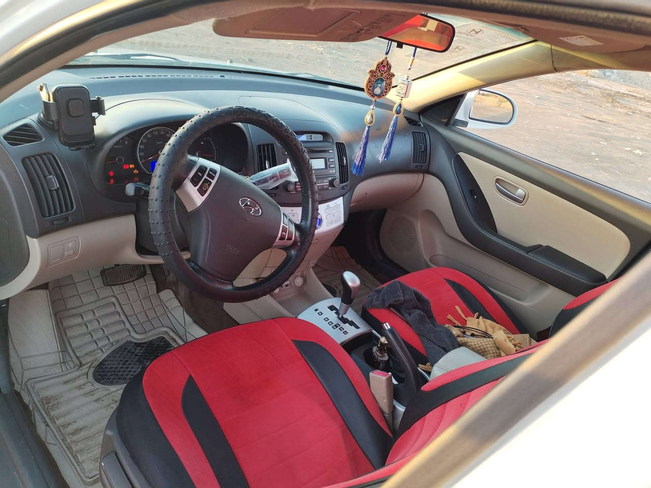 سلام عليكم النتره مديل 9 سياره متوم متوم طبق الصل شرط الحاسبه  وكصه جنطه سياره كير ومكينه مكفوله 1600 مكينته كرهبايته كله شغاله تبريد ثلج توااير نضااف وترهم المراوسم. حسب القناعه السعر 57 وبيه مجال العنوان ميسان ***********
