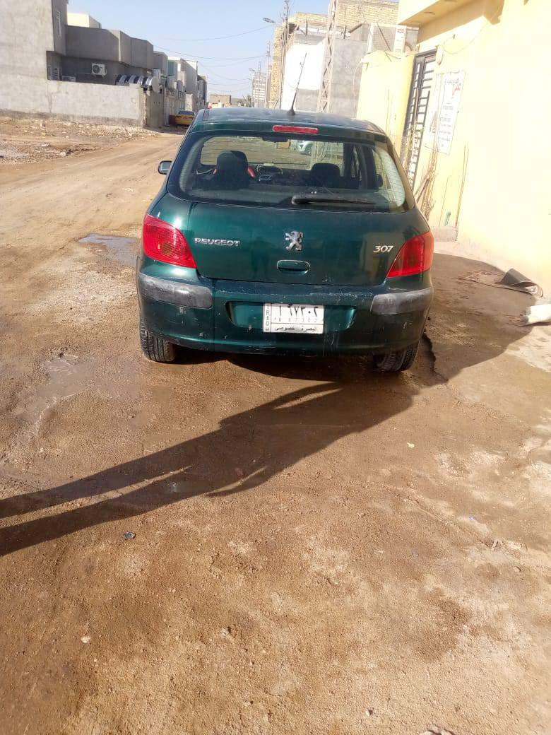 السلا عليكم سياره بيجو فرنسي 307 موديل 2005 مكينه كير توب تبريد السعر 42 وبيها مجال قليل رقم  الهاتف *********** بصره البصرة, العراق

