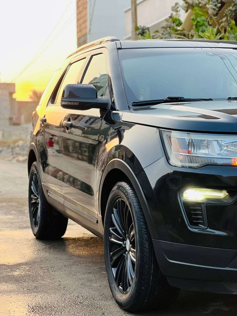 اكس ابلاور موديل 19 رقم سليمانيه سنويه جديد تحويل مباشر تخم تاير جديد حجم 20 السيارة وارد امريكي بدون ضرر اكليل اللون اسود ملكي السيارة فول عدة البصمه بدون تنته تشغيل عن بعد بصمت أبواب السيارة جديدة كلش استعمال شخصي يعني السيارة مال بيت ماشيه ميل 122متر ، 3 قطع تبريد 7 راكب كشنات جلد اللون اسود داخل السيارة كشن السائق كهرباء إخوتي بيها مواصفات السيارة بوليس العنوان ديالى بعقوبة إخوان أعتذر ماجاوب بالتعليقات ولا بالخاص الشراي يتصل *********** السعر 200
