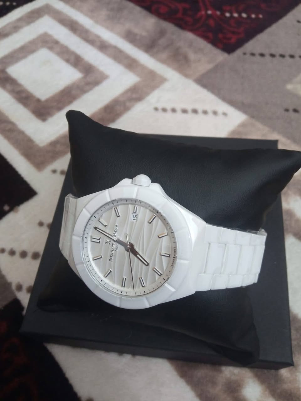 ساعه سويسريه اصلي قيم بل يرضي الله


**إذا كنت صاحب هذا الإعلان وتريد حذفه لأي سبب، رجاءا أرسل رسالة إلى الدعم الفني**