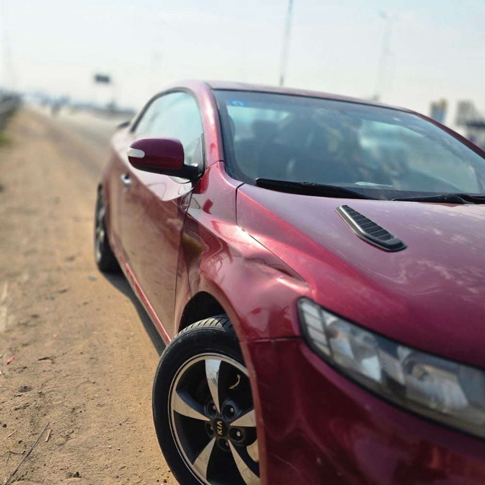 سيراتو مديل ٢٠١٠  تك باب رياضي محرك ١٦٠٠  بصمه  بلادي 
كامره سياره مرتبه كامله مكمله كير ومكينه مكفولات 
مصبوغة حزام جمالية وبيها مكانات جراد فول مواصفات رقم  الدولي  
مكان السياره كربلاء 
السعر 77$ وبيها مجال لشراي 
للاستفسار ‭***********