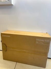 سامسونج G6 • ٢٧ بوصة • OLED ٣٦٠هرتز