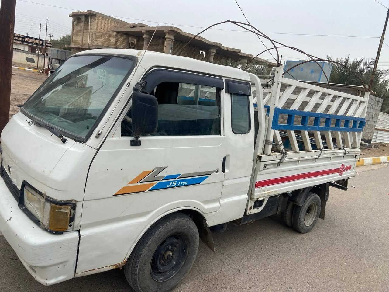 سلام عليكم ..كيه بنكو 6 جنكال 93 مكفوله من كصه وكير ومحرك مكفولات سياره جاهزه من كلشي .مكاني بغداد المحموديه .السعر 40 وبيه مجال حك جيه ***********
