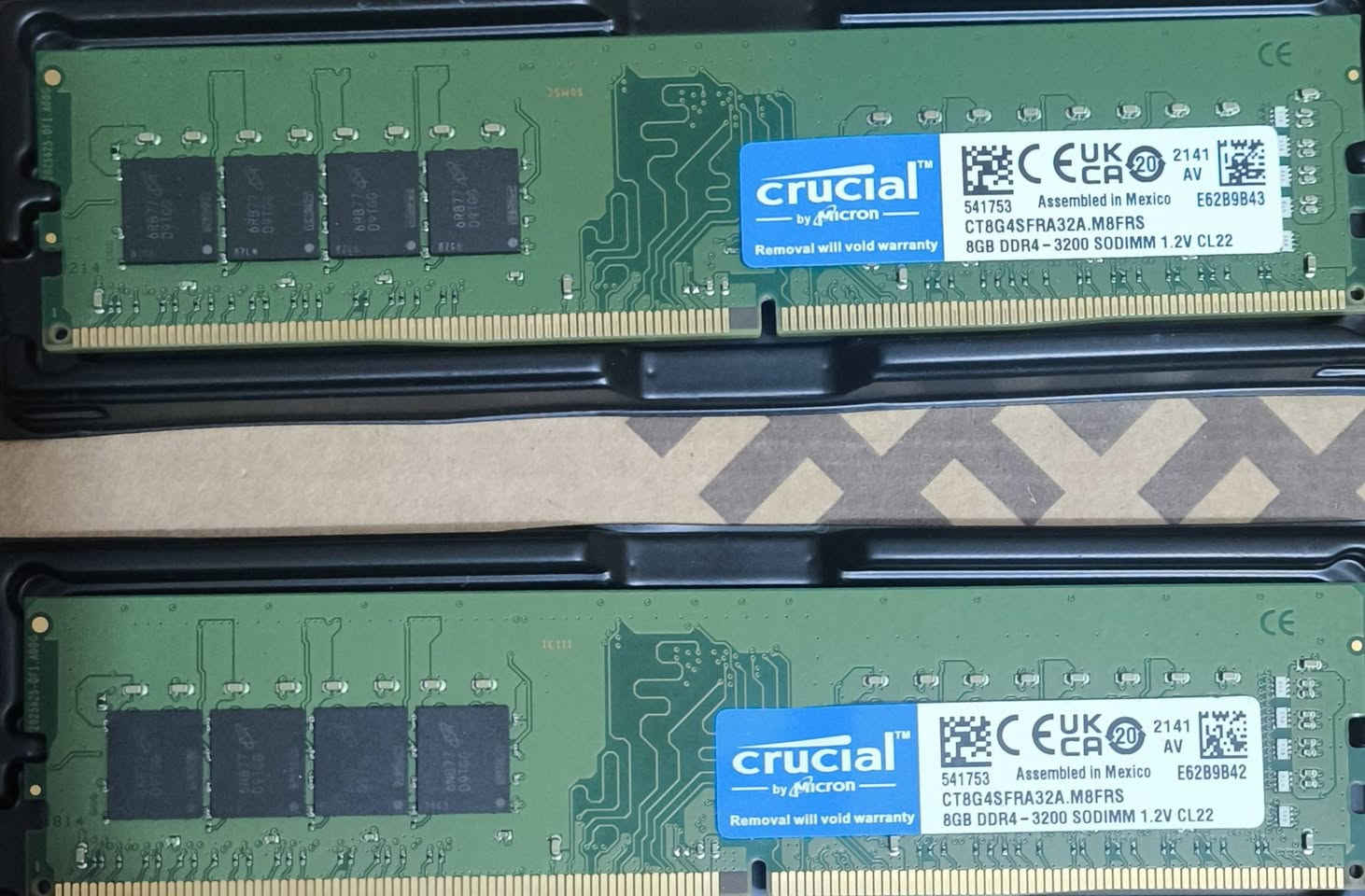 السلام عليكم 
رامات ddr4 كلهن جدد بس نوعيتين ساعات شغلتهن لغرض التجربه والفحص
M.2 ايضا جديد يجي بهالصوره ايضا فقط مفحوص 
الرامات
8+8 Asgard 3200 1.35v
جديد هذا اصلا ممفتوح 80 الف مع التوصيل
8+8 3200 crucial 1.2v
80 الف مع التوصيل
16+16 3200 king stoon fury 1.35v
175 الف مع التوصيل
M.2 2tb 175 الف مع التوصيل 
كلهن شلع  460 مع التوصيل
الاسعار نهائيه
بغداد م الصدر الاورفلي ***********
