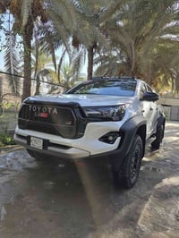هايلوكس GR • ٢٠٢٥ • ضمان