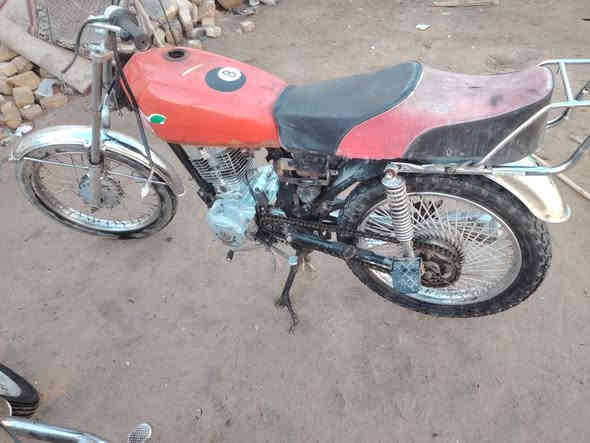 ذني ثنينهن للبيع كلك قفل 350   ***********
