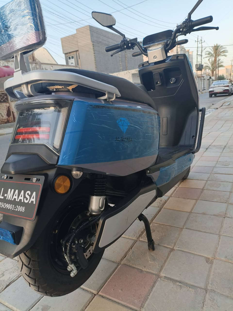 سلام عليكم .. عندي موطور شحن للبيع نوع ماسه دبدوب ماشي شي قليل .
  موديل 25
 بطاريات  ع  فحص 
سعره 550 وبي مجال 
مكان بداخل رمادي  الاستفسار ***********
