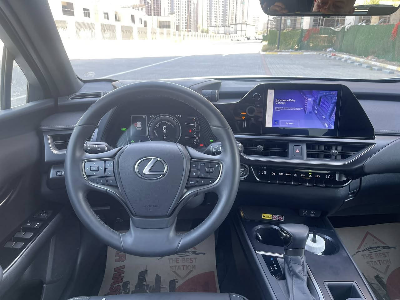 لكزز_للبيع                                                                                
 • موديل: 2023
 •  النوع: UX250h هايبرد
 • المسافة المقطوعة: 14 M (وقابلة للزيادة)
 حادث  صبغ بنيد فقط وصبغ على حافة الجاملغ بدون تبديل بدون إرباك 
 • حجم المحرك: 4 سلندر 2.0L هايبرد
 • مفتاح التشغيل: بصمة
 • فتحة سقف
 • حساسات أمامية
 • حساسات خلفية 
 • لايت زينون + LED
 • بك لايت LED متصل
 •  حساسات تايرات
 •  إشارات في المرايا الجانبية
 • هاند بريك كهرباء
 • نظام ABS
 • دشبول شاشة ديجيتال
 • تحكم كامل من الستيرن
 • مقاعد جلد
 • المقاعد الأمامية كهربائية
 • تبريد قطعتين
 • نظام مانع الانزلاق
💵 السعر المطلوب 225 ورقة وبيها مجال بسيط
 بغداد الكاظمية               ***********
