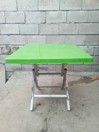 ميز طعام • جديد