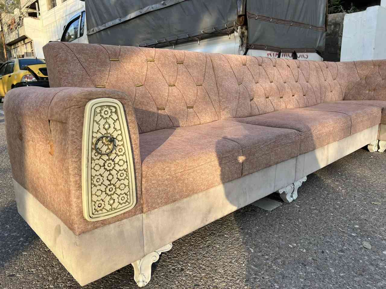 ئةم زاويية١٢نةفةريية 
بؤفرؤشتن بيعيبةدةسكردة
سةعري ٢١٠هةزارة
ژم***********
شوين كةلار
