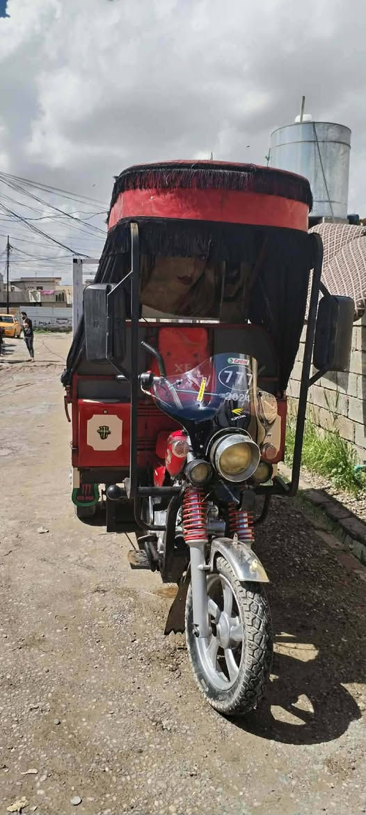 ستوته 2020
مكينة 2025 شرط ما مفتوحة 
شاصي شرط
وايرمنيه كهربائيات كلها شغاله 
مكاني موصل ايسر حي الكرامة 
***********
