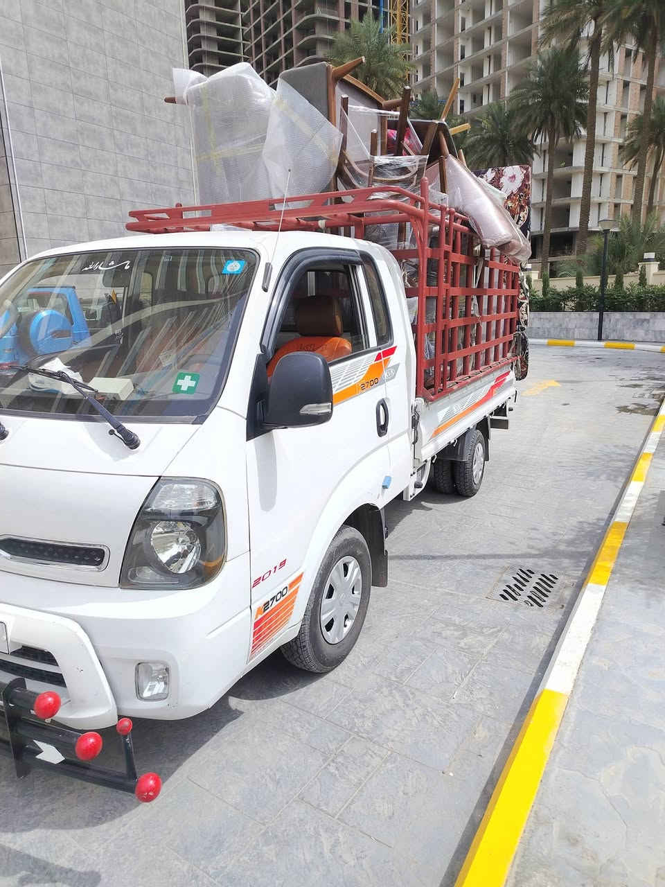 يوجد نقل الاثاث عمال اختصاص ونجار فتح الغرف مختص اتصال على رقم ***********
