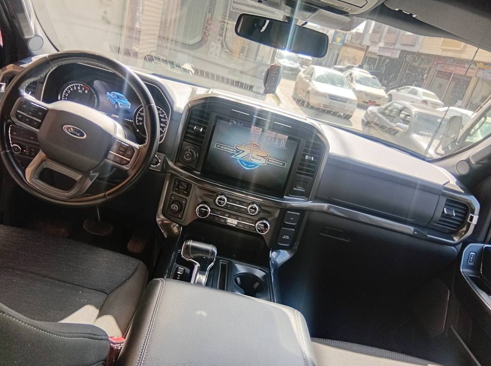 Ford f 150 5000 V 8
موديل 2024
‎مكينه 5000 ثمانيه سلندر ممفتوح بيها برغي 
‎مكينه كير مكفول شرط الفحص 
‎صدر امامي خلفي جديد 
‎باب طويل بدي قصير المرغوب 
 دواخل. بجم كبس 3قطع تبديل شركه ممفتوح بي برغي بدون دواخل شرط ١٠٠%

‎المواصفات XLT
‎بجم رابتر لايتات ودعاميه رابتر 
‎دوسات جانبيه رابتر 
‎طواكه جاملغ رابتر
‎ويل كب ميثود اصلي وتخم تاير جديد
‎ترفيع 2انج وبعد بيها شغلات 
‎مواصفات داخليه 
‎شاشه محدثه كلها بل عربي معلومات السياره وخرائط وكار بلي العراق 
‎فول تحكم ستيرن 
‎رادار امامي مانع تصادم 
‎كامره خلفيه
‎رادار منحدرات 
‎شاشه اعطال 
‎وبعد بيها مواصفات 
‎السعر ماكو هيج سعر بل نسبه لموديلها ونظافتها وبلخير على اليشتريها السعر 325$ورقه وبيها شي بسيط 
***********
***********
مكان السيارة زاخو دهوك, العراق
