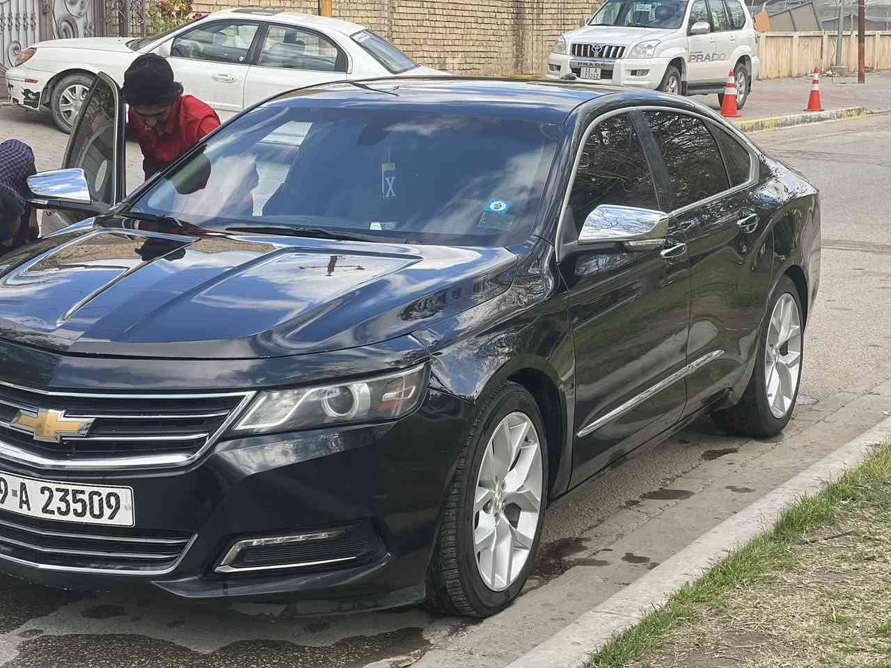 Chevrolet Impala 2020 بريمر (Premier)

🔥 نظافة عالية جداً من الداخل والخارج
🔥 محرك V6 قوي وثابت على الطريق. بساتم اكاديا 
بانزين عادي ومحسن 
ماشية ١٢٣ الف 
🔥 شاشة + كاميرا + مواصفات متكاملة
🔥 بدون فتحة سقف
🔥 استخدام مرتب وما تحتاج أي صرف حدادية جديدة وتايرات جديدة 
السيارة بيها ٥ قطع  
٣ تبديل وثنين صبغ 
صور السيارة والحادث موجودات 
📌 رقم: كربلاء
📌 اللون: أسود

💰 السعر: ١٣٠ ورقة وبيها مجال 

***********
