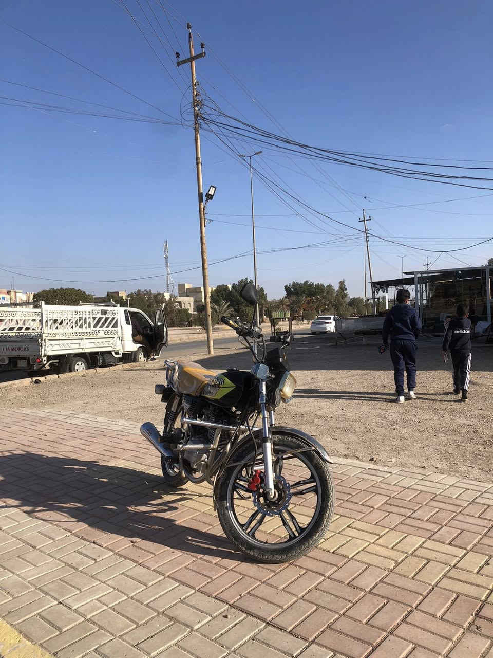 سلام عليكم 
سونك للبيع او مراوس بهيوشه 
مكمرك موديل 17 محدث 22 نضافه80/100
  السعر 600 وبي مجال بصيط  ه ***********
