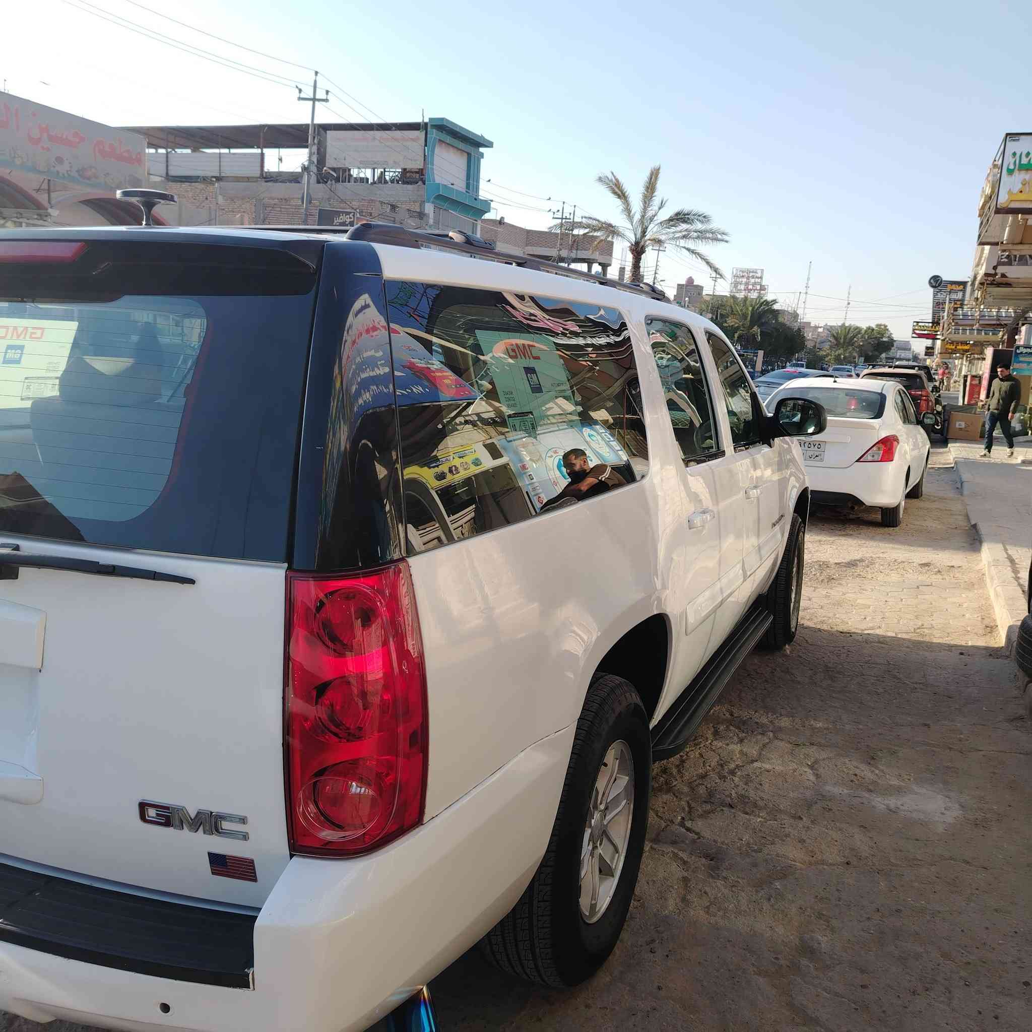 السلام عليكم سيارة يوكن 2009 خليجي كفاله عامة سنوية ل 2030 رقم بصره مميز كير محرك  اكسن خيرمن الله منظومة زنون تخم تاير دواخلها جدد  خطها بغداد نجف السعر 150 للاتصال ***********
