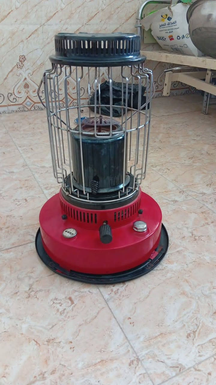 سلام عليكم... صوبات مستخدمةللبيع السعر الكلي ١٢٠الف مكان الرمادي***********واتساب
