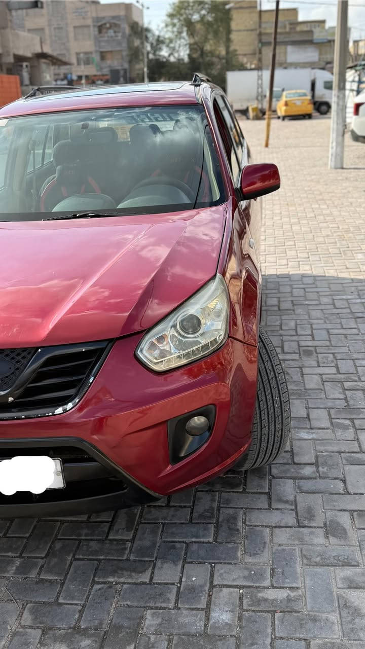 السلام عليكم ورحمة الله وبركاته:   نوع السياره : شيري (تيكو )
المنشأ: صيني 

الموديل : 12 شكل 13 

المحرك:(1800 )جديد هسة مبدلة قبل 3 اشهر الحمد لله ناعم .

نوع الگير : كهربائي (5 نمر )

باقي المواصفات معروفه بالتيگو (شاشه، فتحة سقف ، تقفيل الجام وقفل الفتحه وي تقفيلة السياره ، تحكم ستيرن إلخ)

تخم تاير جديد اصلي 

فلنجات ودسكات جدد 

عقل محرك جديد 

كلچات جديده اصلي 

چويتر جديد 

صالنصه جديدة 

دوشمة جديدة 

ارضية جلد اسود 

ملاحظه : (السياره مصبوغه عام للجماليه لانو چان بيها خياسات ب الأبواب والتصوير قبل الصبغ موجود)

الشراي يتصل رجائاً بس اليشتري يتصل فدوه لگلبكم الي ميعجبه المنشور خلي يعبر 

العنوان/بغداد مدينة الصدر 

*********** /هاتف
