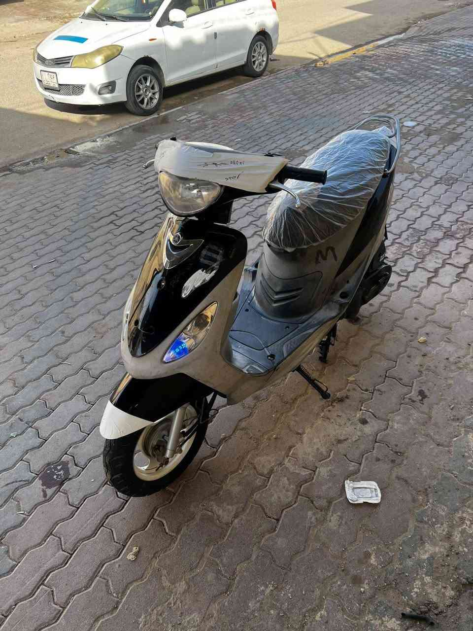 ماكس منغولي .
كفاله عامه.
كفرات ختم واحد وي المكينه 
 الدراجه مختمه من طول لطول
وين مايعجبك افحص.
السعر خاص.
***********
