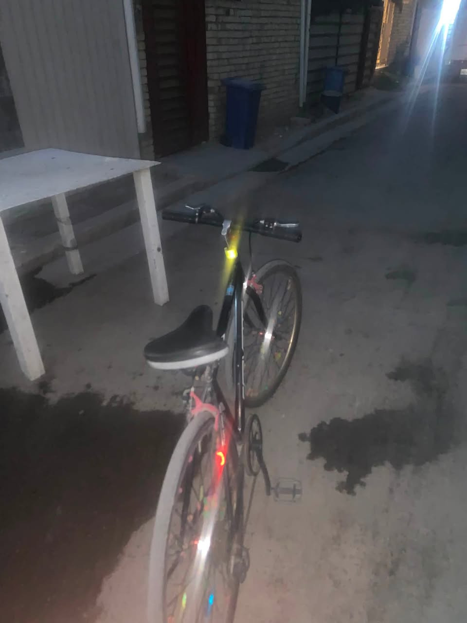 باسكل نضيف اي عطل ما بيه السعر 90وبي مجال الاستفسارخاص


**إذا كنت صاحب هذا الإعلان وتريد حذفه لأي سبب، رجاءا أرسل رسالة إلى الدعم الفني**