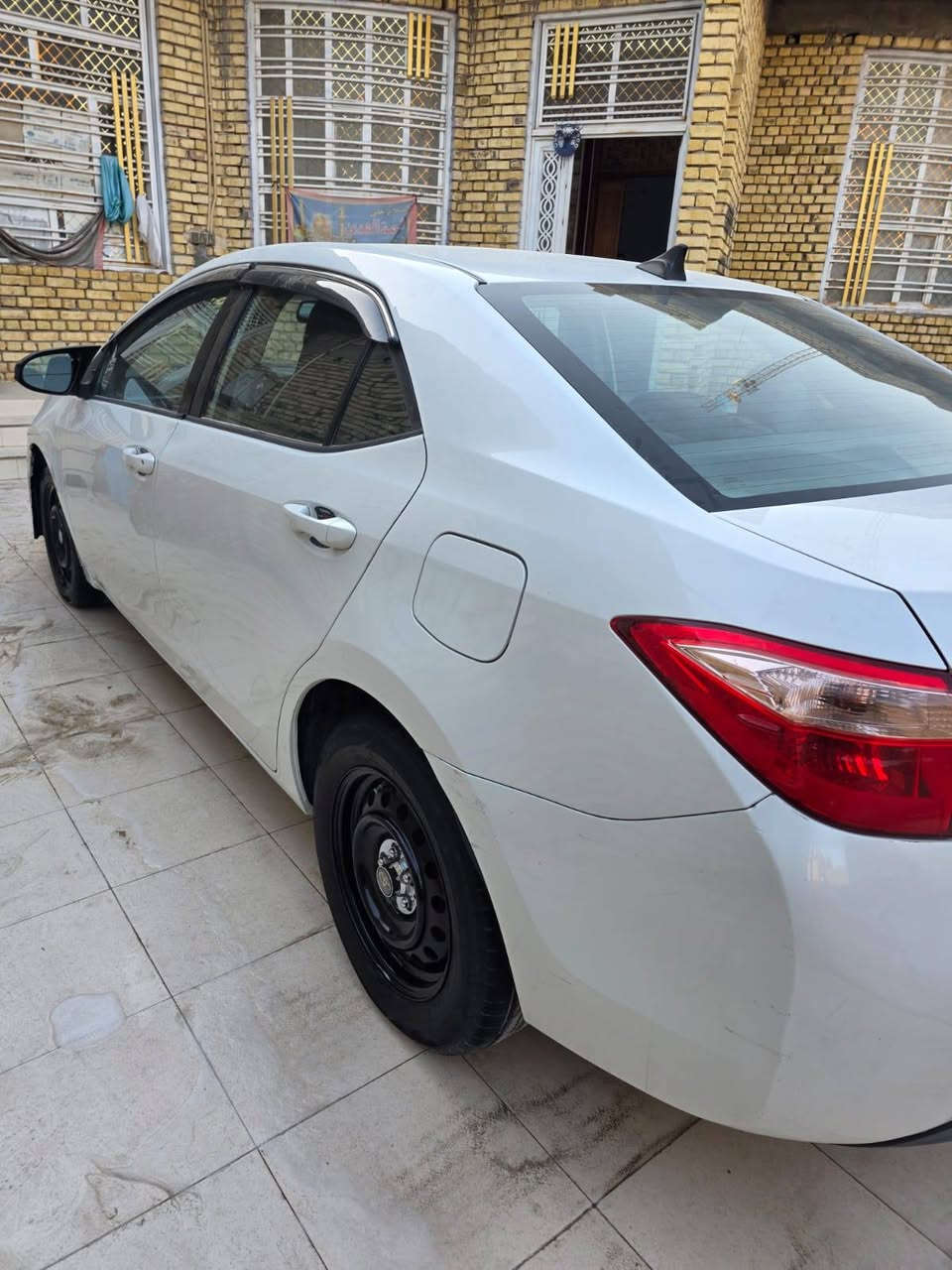 سلام عليكم بيع او مراوس
كورلا 2019 رقم واسط تحويل مباشر ماشية 77 الف 
سعر 97 وبيهة مجال 
محرك كفالة وكير وحدادية فقط التبريد مربوط وجاهز بس مابيهة غاز 
سيارة بيهة فخذة مبدلة فقط 
المكان ناصرية قرب المستشفى التركي 
***********
