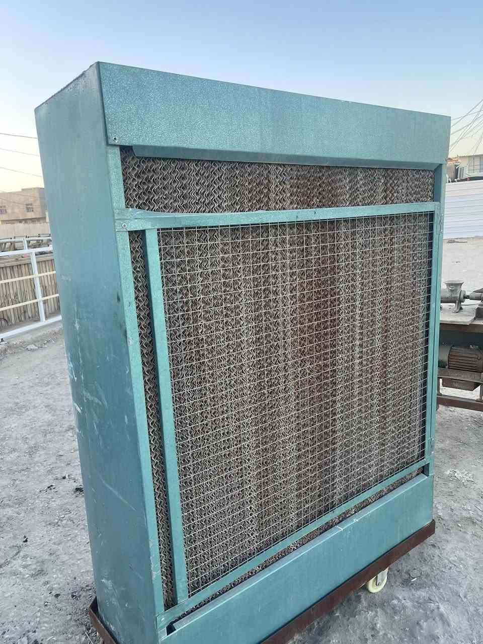 للبيع مبرده  حديد الحجم الكبير استخدام بسيط جدا للاستفسار ***********

