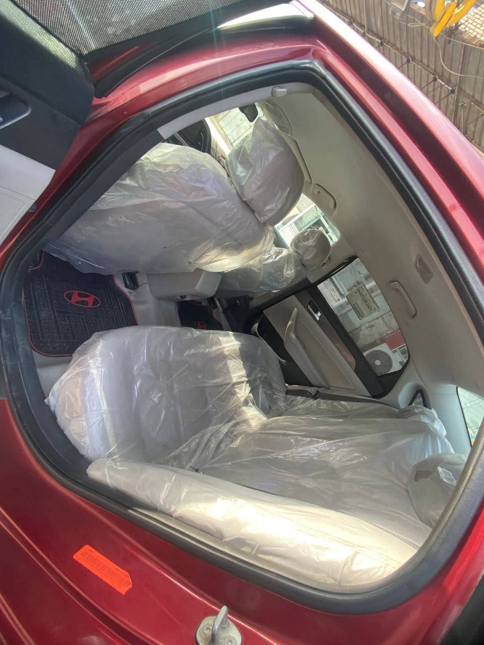 السلام عليكم سوناتا موديل ٢٠١٦وارد أمريكي بيه مكانات كلش قليله بارد وصبغ قليل مكينه كير مكفولات مكان السياره بالبصره رقم بصره تحويل بأي وقت السعر ١١٥ وبي مجال انه مكلف بالنشر  الرقم بي واتساب موبايل ***********
