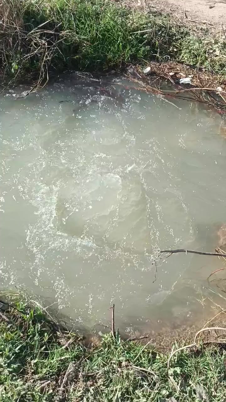 سلام عليكم للبيع م 600 متر كلش حلووه كاع سند 25 تحويل مباشر بسم المشتري تبعد عن تبليط 100 بغداد الراشدية قرية العراكنة تبعد عن ناحية ربع ساعة وعن شارع العام طريق بغداد كركوك كيلو كهرباء ماء سقي ماء اساله تصلح سكن او مزرعه السعر 35 وبي مجال ***********
