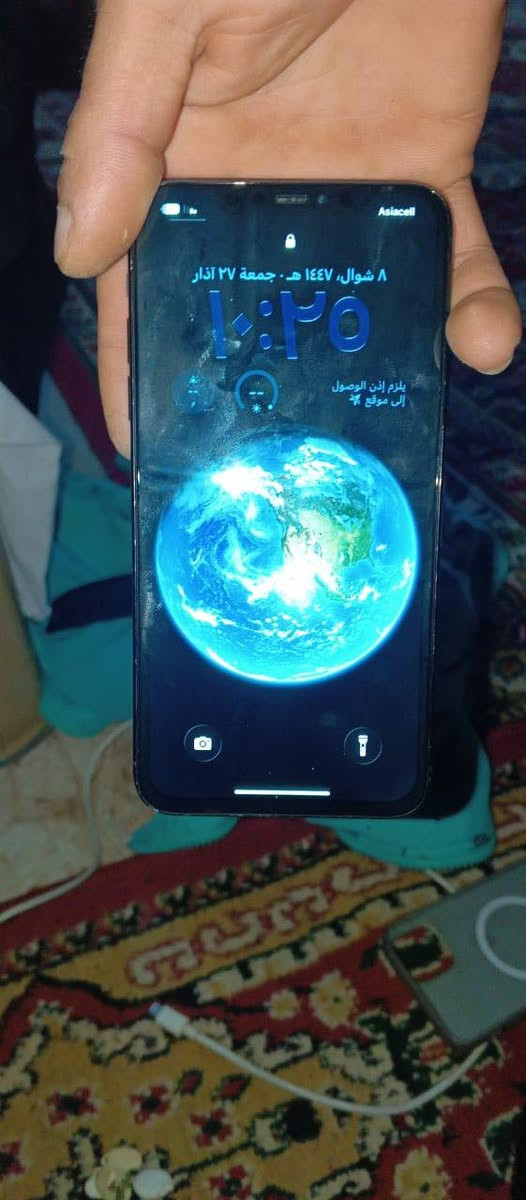 ايفون 11 برو ماكس  البيع الي حب تفضل خاص.


**إذا كنت صاحب هذا الإعلان وتريد حذفه لأي سبب، رجاءا أرسل رسالة إلى الدعم الفني**