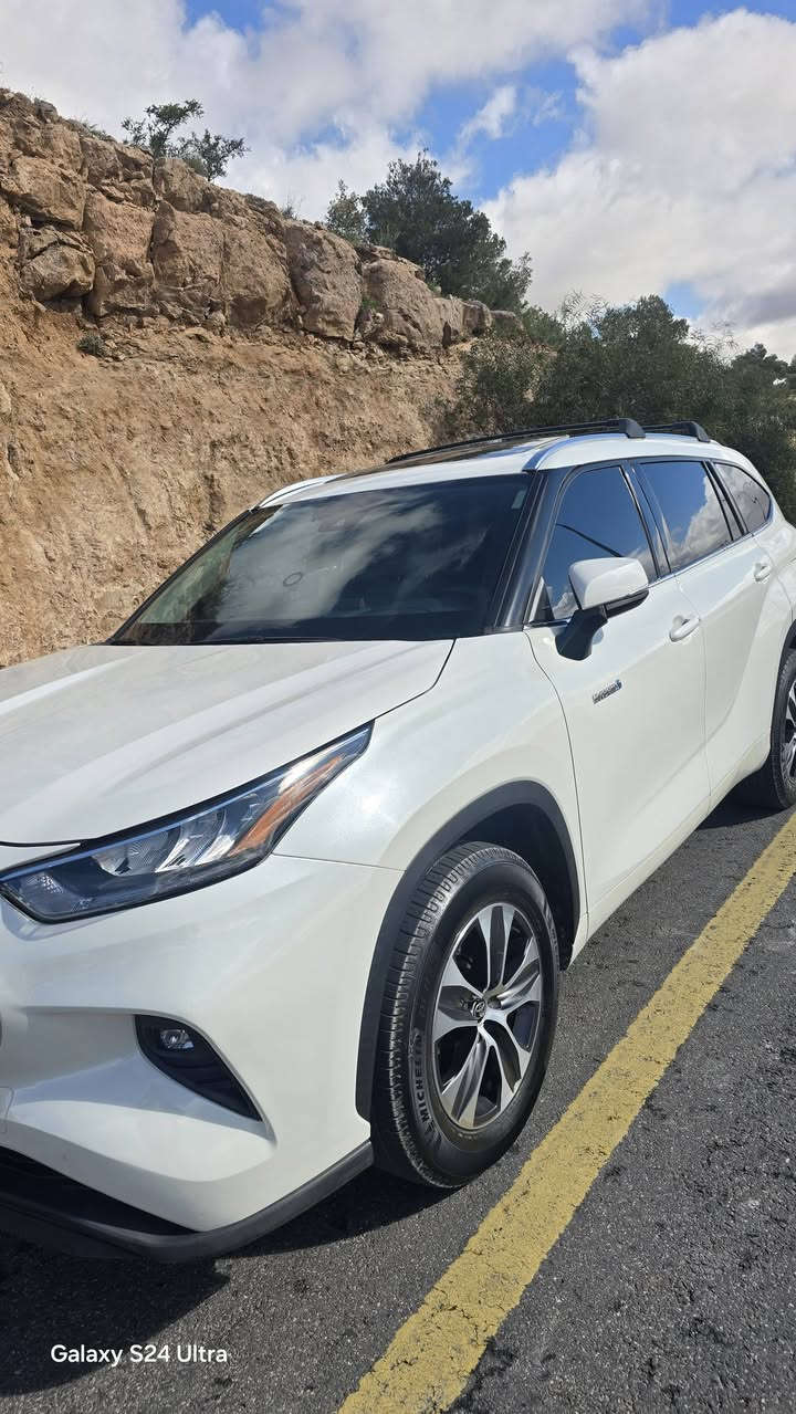 تويوتا هايلاندر 2020
صنف xle اعلى مواصفات
لون لؤلؤي مميز

جمرك جديد لم تستخدم بالمملكه

بسعر حرررق
وارد امريكي

بسعر مغري

عداد قليل اصلي 68 الف

اقتصاديه جدا 380 كيلو بالتنكه

3 انضمه قياده NORMAL +SPORT +ECO 

فحص كامل 7 جيد

7 ركاب

فتحه سقف 3 حركات

 كاميرات اماميه و خلفيه

شاشه نفجيشن خرائط كبيره 

كراسي كهرباء مدفيه 

غرفه جلد سكني نظيفه جدا

شاحن وايرلس

رادار امامي و خلفي مفعل
مانع تصادم

تحديد مسارب
حساسات اصطفاف ذكي امامي وخلفي 

تحكم كامل بصمه

حساسات Bsm للتجاوز الخاطئ

تحديد مسارب
مكيف منفصل امامي وخلفي

جميع الاضويه full led 

جنطات المنيوم اصليه

ثلاجه وسط 

جهاز إنذار اصلي ضد السرقه

واضافات كثيره

مطلوب ،27900 دينار

للاتصال ٠٧٩٥٥٨١٢٨٣


**إذا كنت صاحب هذا الإعلان وتريد حذفه لأي سبب، رجاءا أرسل رسالة إلى الدعم الفني**